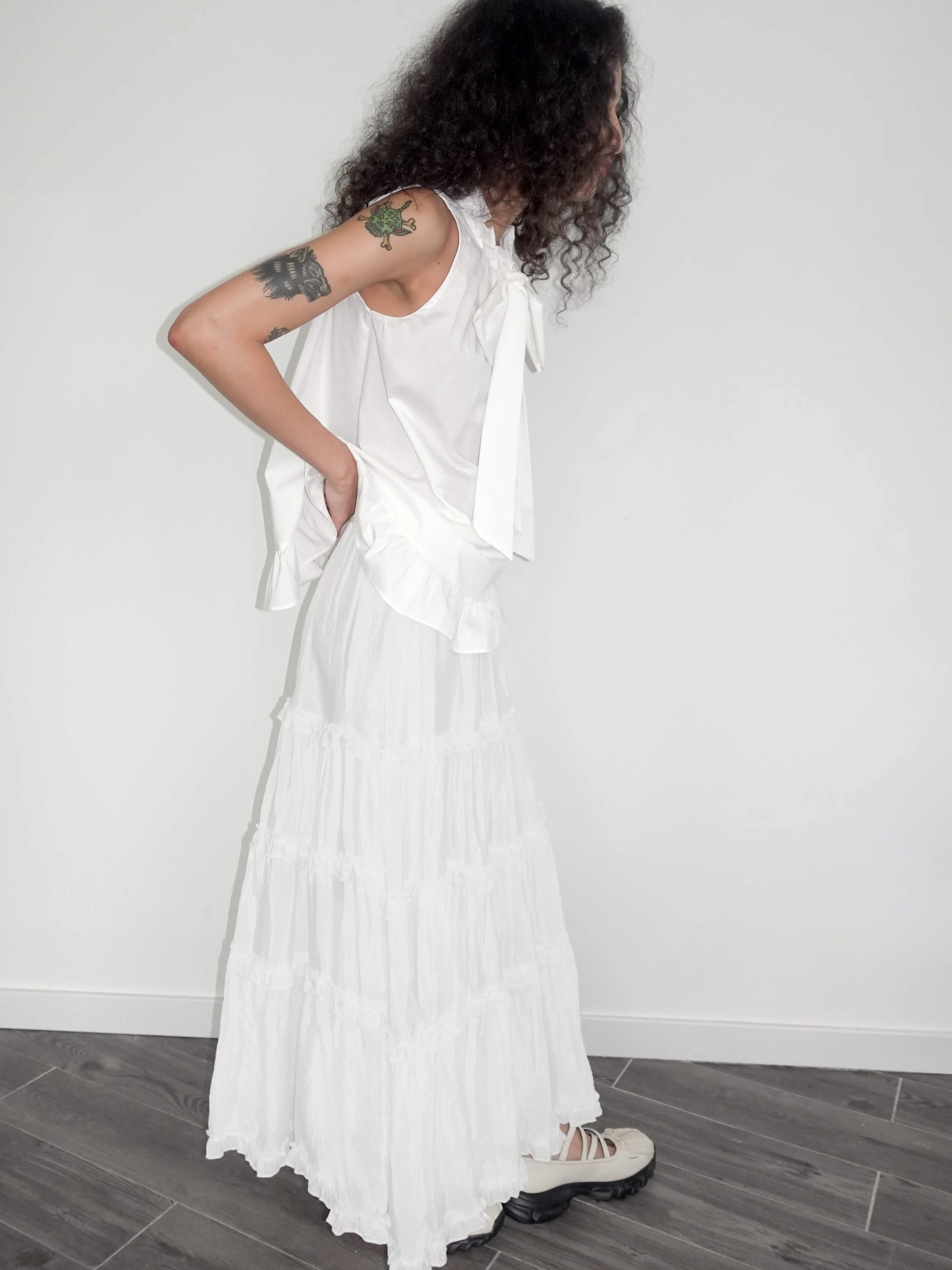 A-line Ruffled White Cake skirt