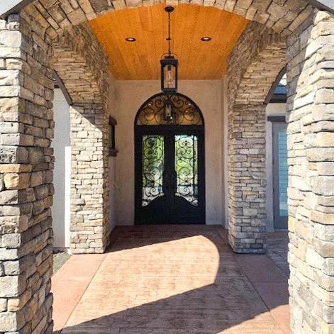Beverly with Thermal Break and Full Arch Top Window - Double Flat | Customize