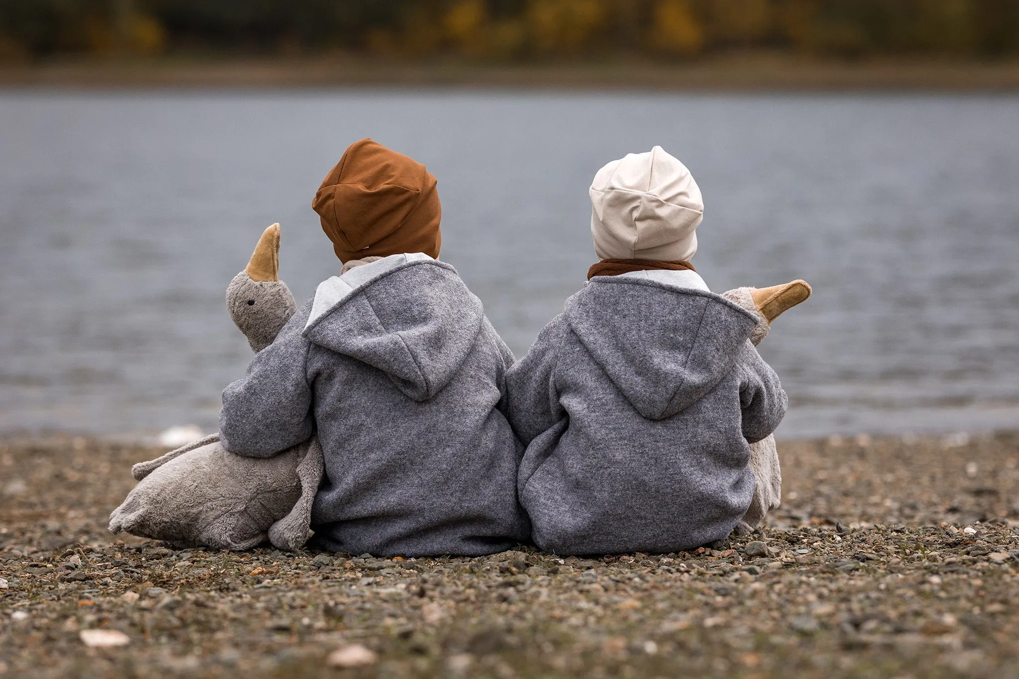 Senger Large Cuddly Goose - Grey