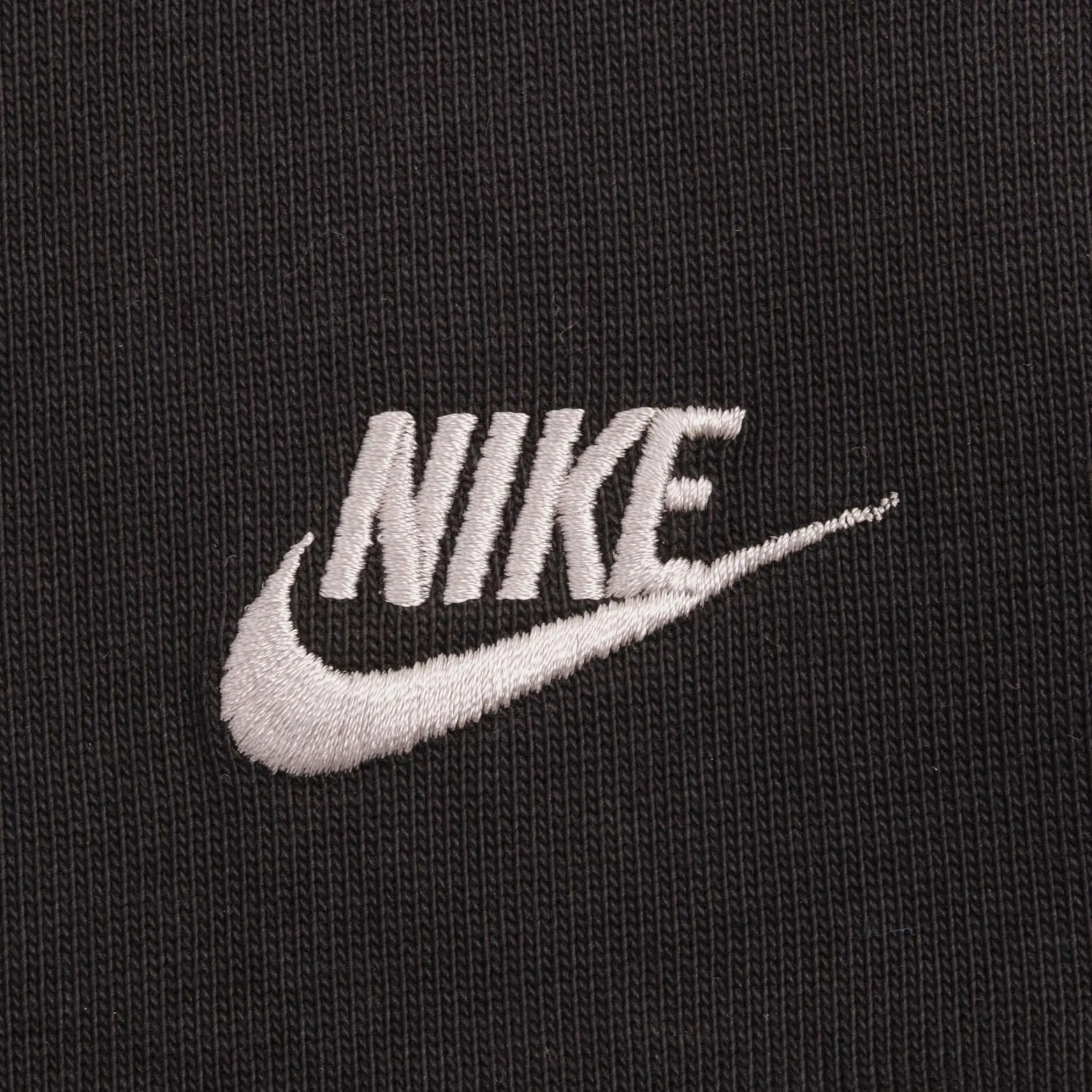 VINTAGE NIKE CLASSIC SWOOSH BLACK SWEATER SWEATSHIRT 2000S SIZE LARGE